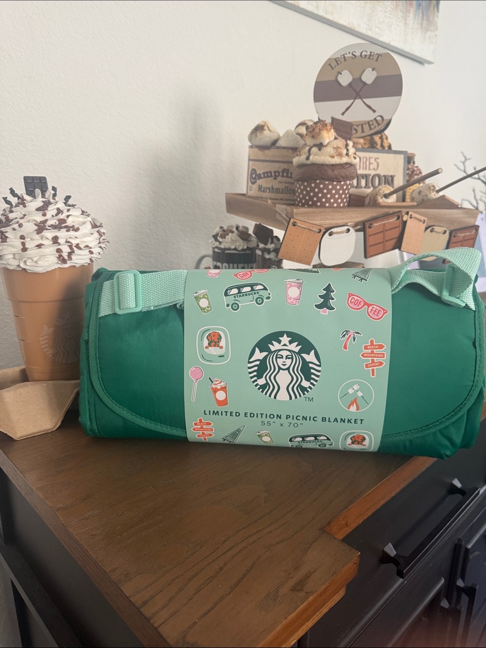 Starbucks Emerald Green Roll-Up Picnic Blanket